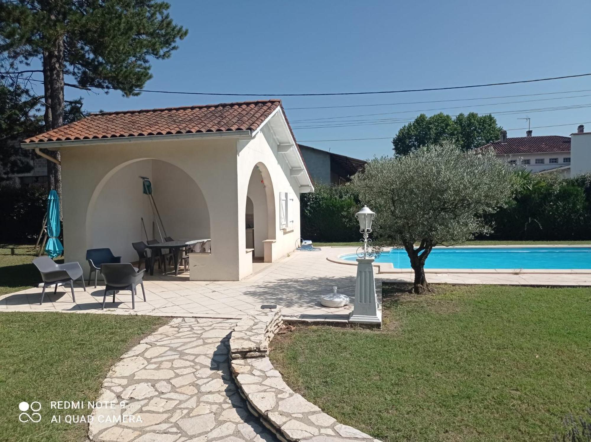 La Maison Basque سات ليفراد سور إِلْ المظهر الخارجي الصورة